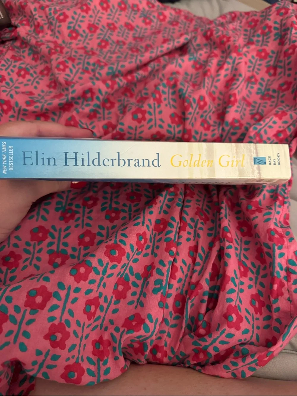Elin Hilderbrand - Golden Girl - Paperback - *Like New